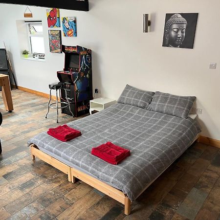 The Dog House Appartement Birkenhead Buitenkant foto