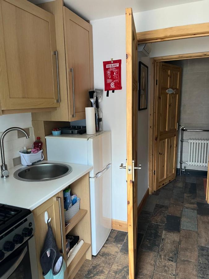 The Dog House Appartement Birkenhead Buitenkant foto